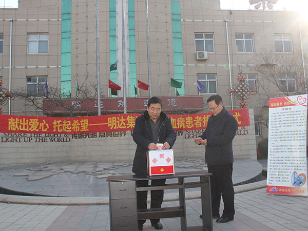 �׳�����������ϣ���������Ȱ�Ѫ�����߾�Ǯ��ʽ